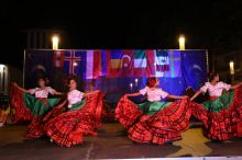 Halk dans grupları türkiye, meksika, arjantin, Romanya